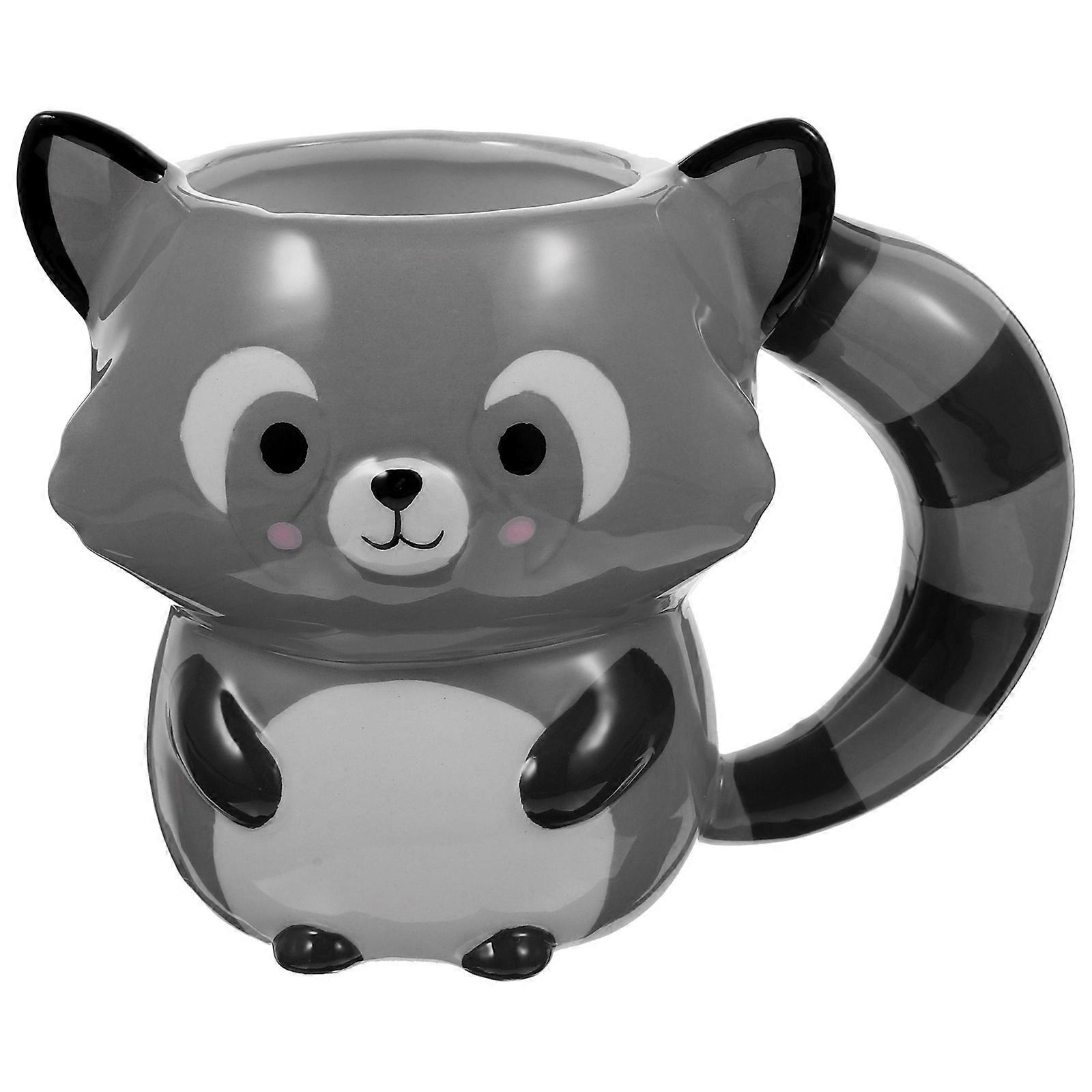 Cute Ceramic Raccoon Mug for Coffee, Tea, and Cold Drinks – Adorable Animal Design, Elegant and Practical Drinking Cup for Home and Café Use