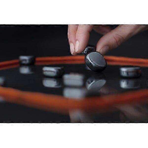 Magnetic game, playable in a short time, with a stone - gathering strategy gameplay