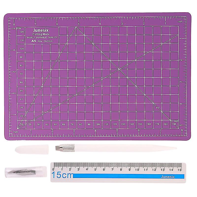 Metal, Plastic Mat Set For Home Use