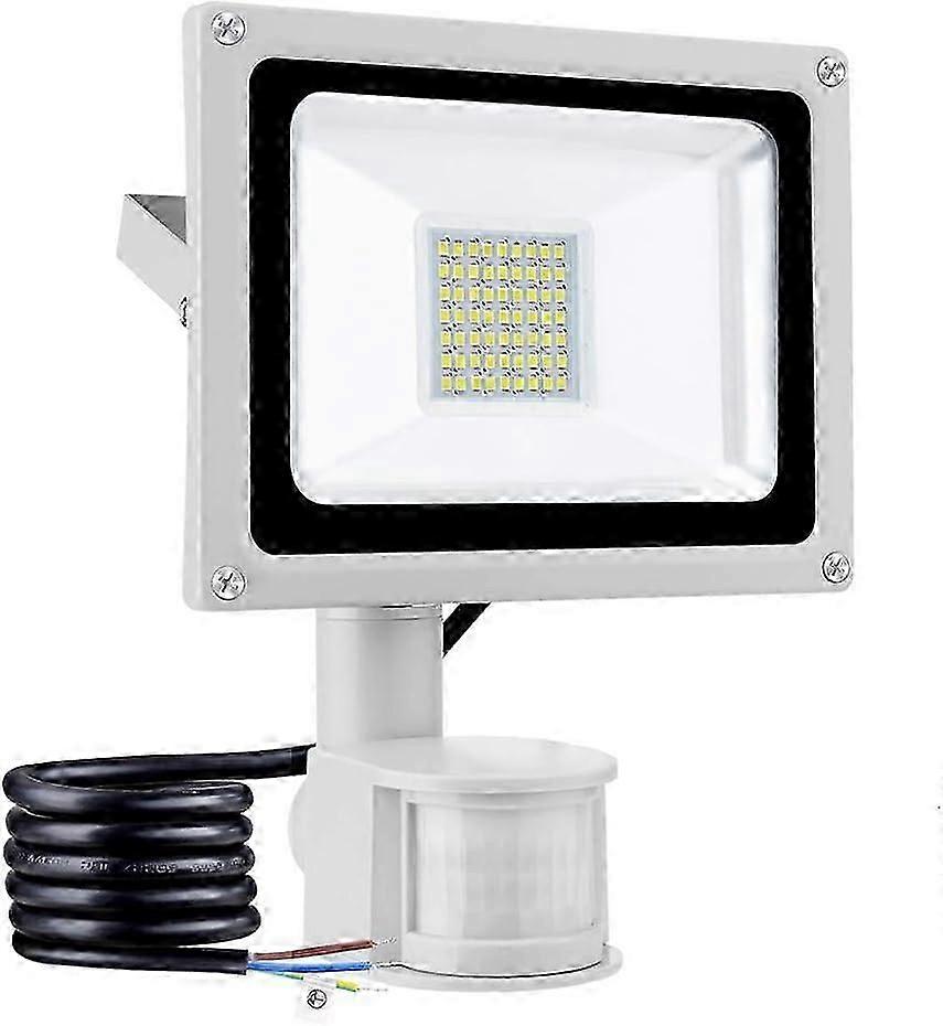 30W Outdoor Motion Sensor Floodlight 2700LM 6500K Cool White Outdoor LED Spotlight IP65 Waterproof Security Lamp for Garden Garages Balconies