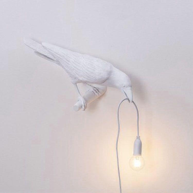 Auspicious bird table lamp personality creative bedroom bedside animal shape bird resin wall lamp decoration
