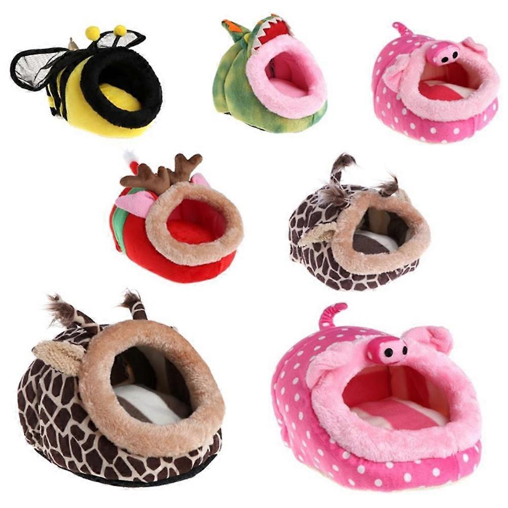Mini Warm Sleep Pet Cushion Pad for Small Animals Size S Giraffe Design Ideal for Home Use Comfortable Daily Activities 1Pcs
