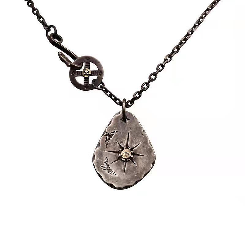 Męski naszyjnik wisiorek