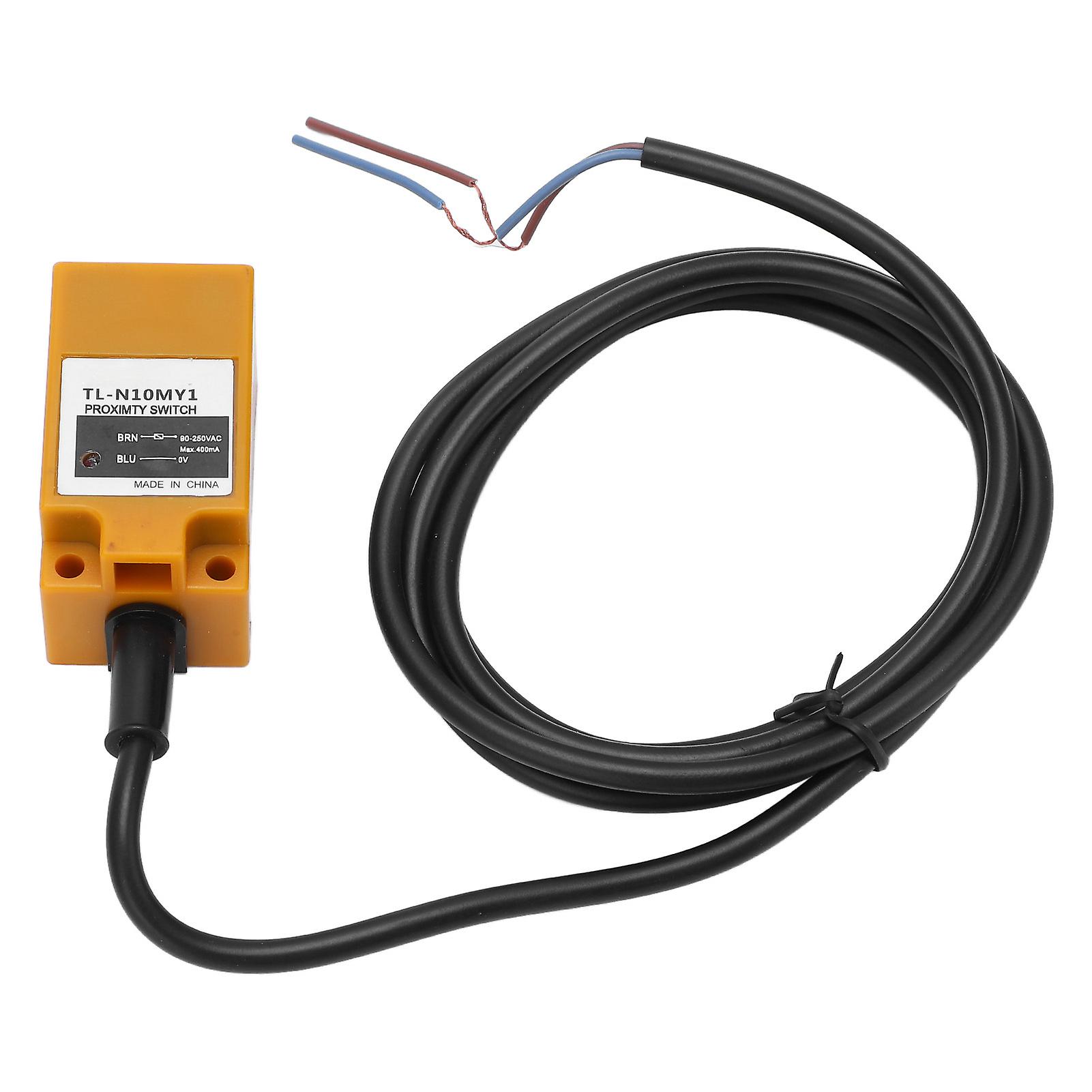 Inductive proximity sensor high sensitivity, automatically senses metals