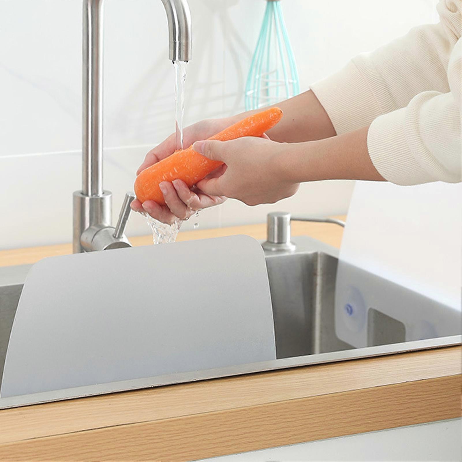 Multifunctional Suction Cup Water Baffle Splash Guard for Kitchen Sink