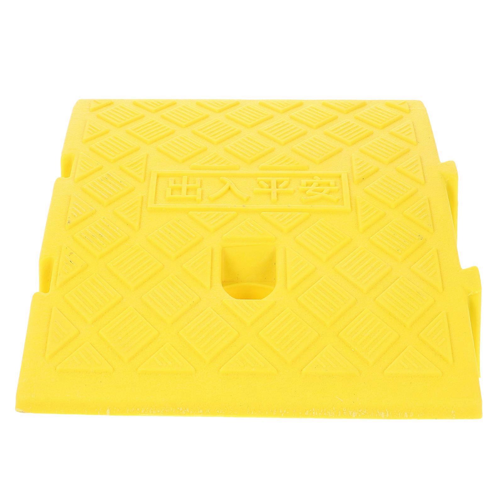 Versatile Rectangular Vehicle Ramp For Handy Users With Simple Installation 27.00X25.00X13.50CM Lightweight 1Set