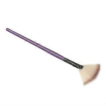Waaiervormige professionele make-upkwast, 1 stuk, hulpmiddel voor het blenden van highlighter en gezichtspoeder.