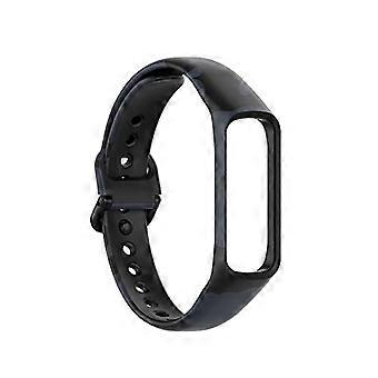 Soft Silicone Strap for Samsung Galaxy Fit E Band, Secure Buckle, Military‑Style Army Grey, M