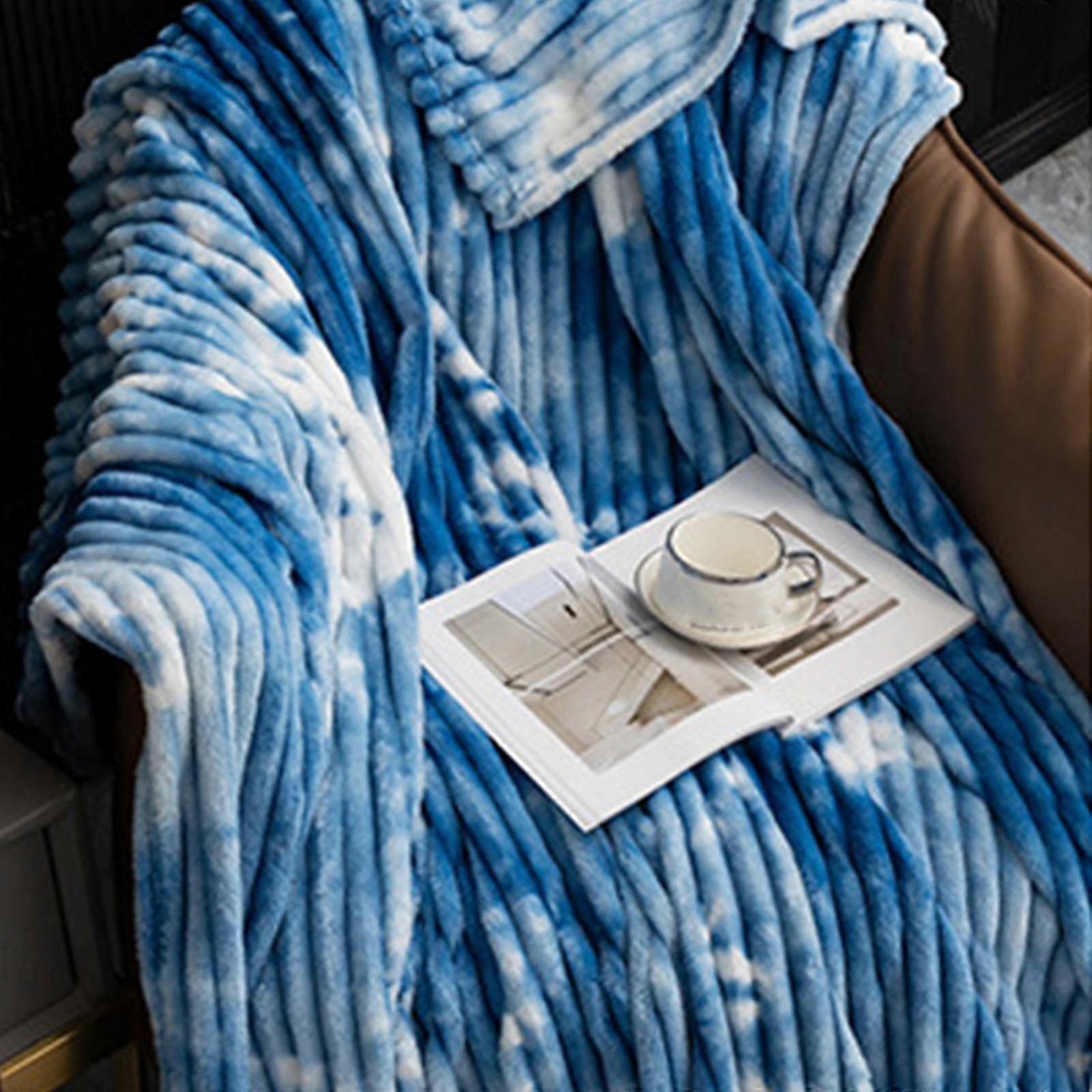 Comfortable And Breathable Printed Drawstring Flannel Scandinavian Tie-type Velvet Office Conditioner Blanket 2025