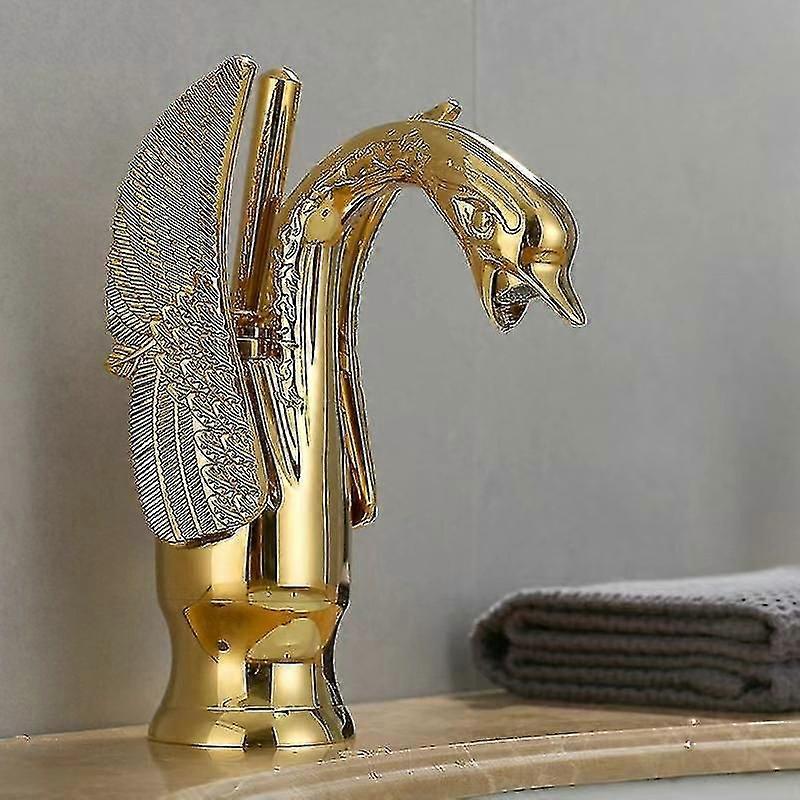 蛇口、真ちゅう製の磨かれたゴールデンスワンシェイプシンク蛇口