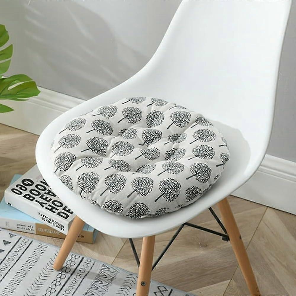 Rustic Round Patio Chair Cushion with Tufted Design for Indoor Outdoor 15.8' Black White Pattern
