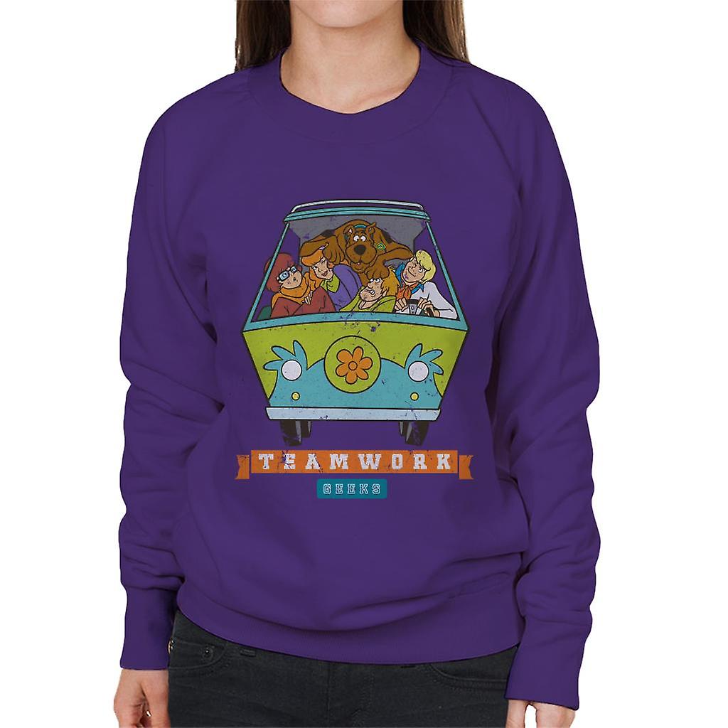 Scooby Doo Sports Teamwork Geeks Women's Sweatshirt