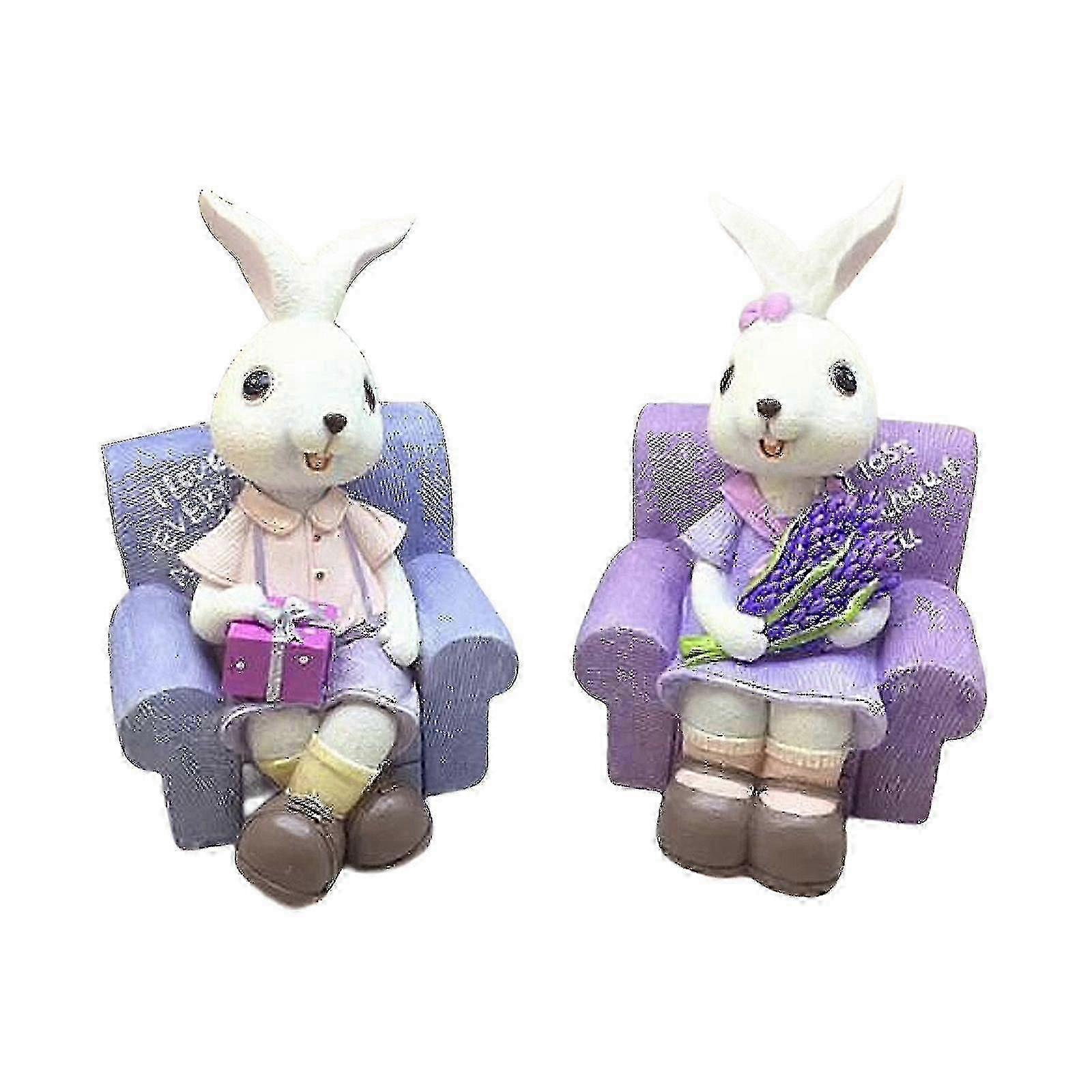 Påskharefigurset med hartsägg för våruppvisning