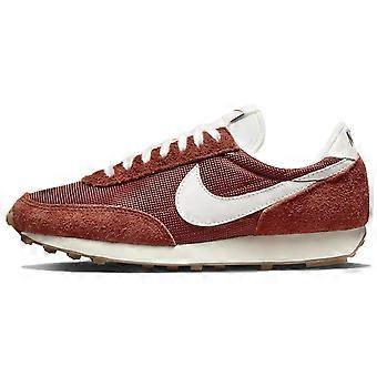 Tênis Nike Break Rugged Laranja Leite de Coco Feminino DX0751-800