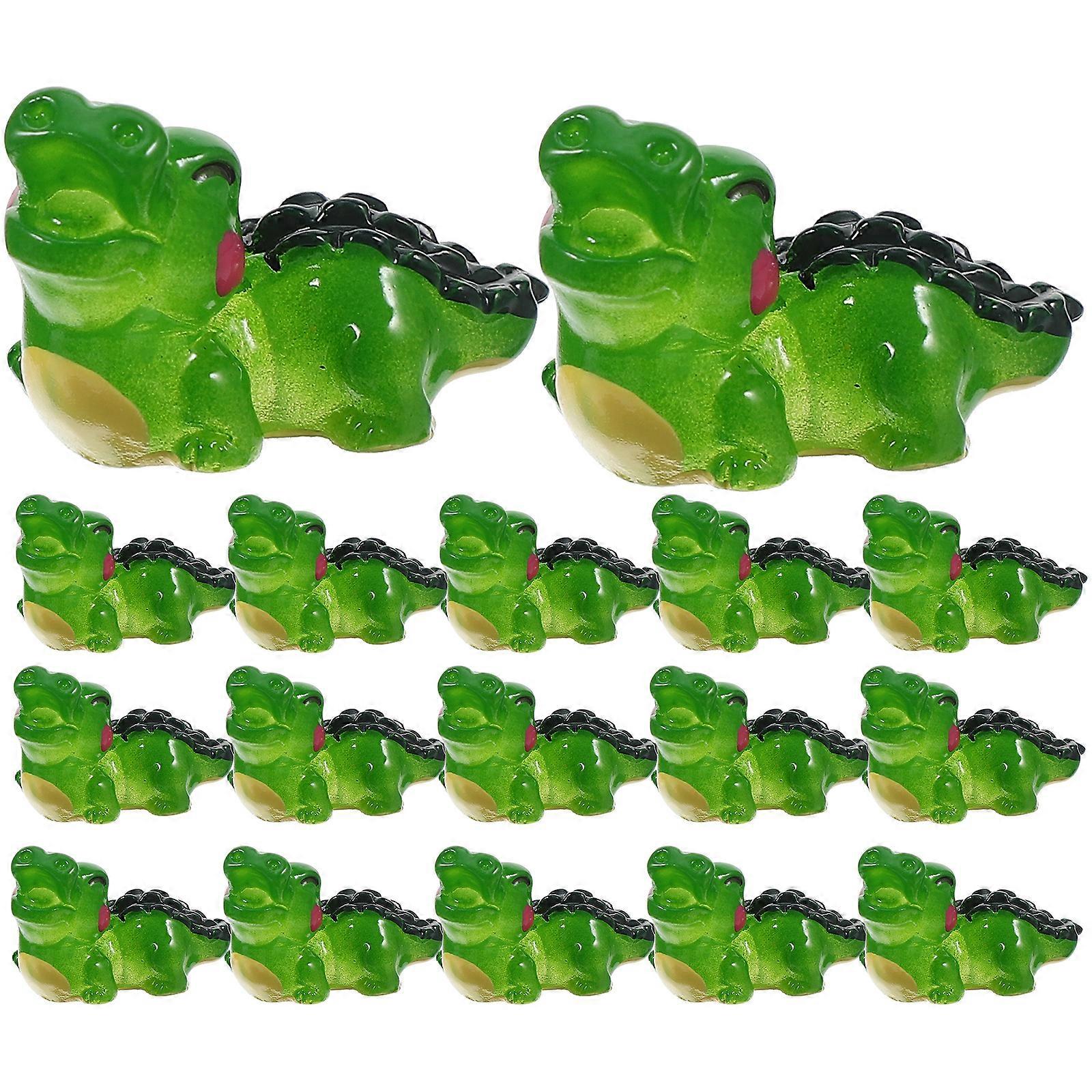 30pcs Resin Crocodile Statue Cartoon Crocodile Figurine Lifelike Animal Tea Pet Decor