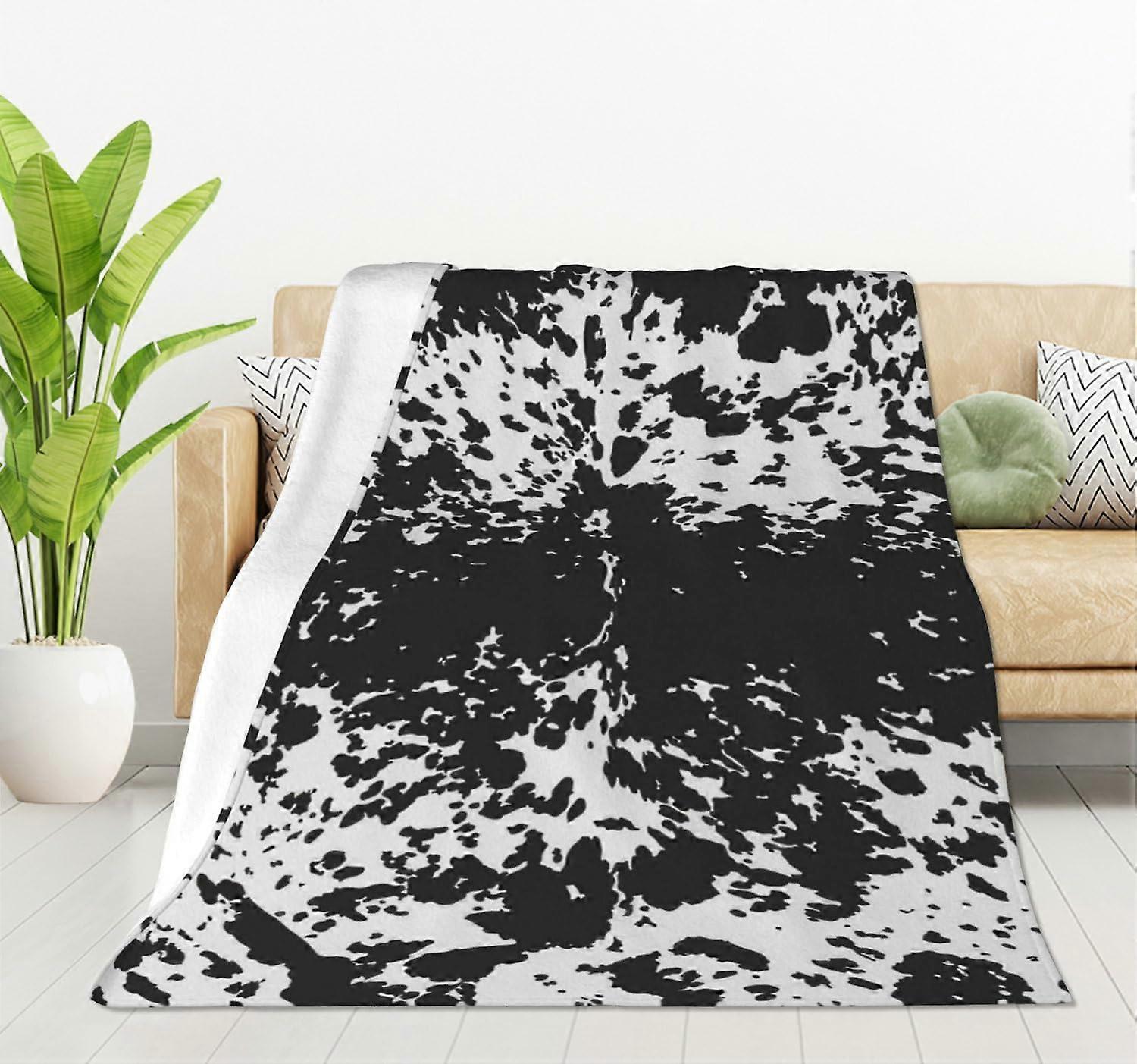 Rindsleder Print Flanell Fleece Bettdecke 50 x 60 Zoll Schwarz & Weiß Kuh Flecken Muster Wurfdecke Leichte gemütliche Plüschdecke für das Leben im Schlafzimmer