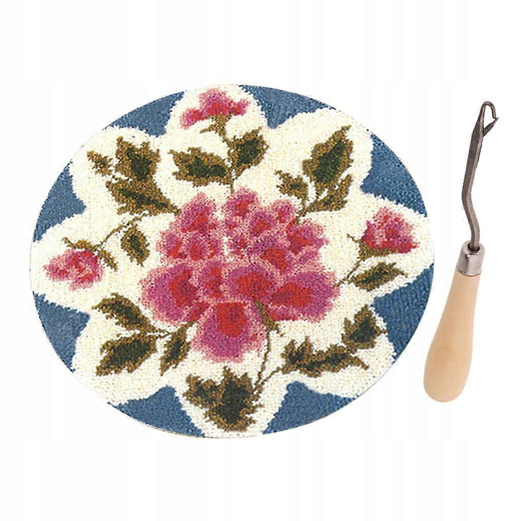 Carpet Embroidered With Hook With Pink Rose For