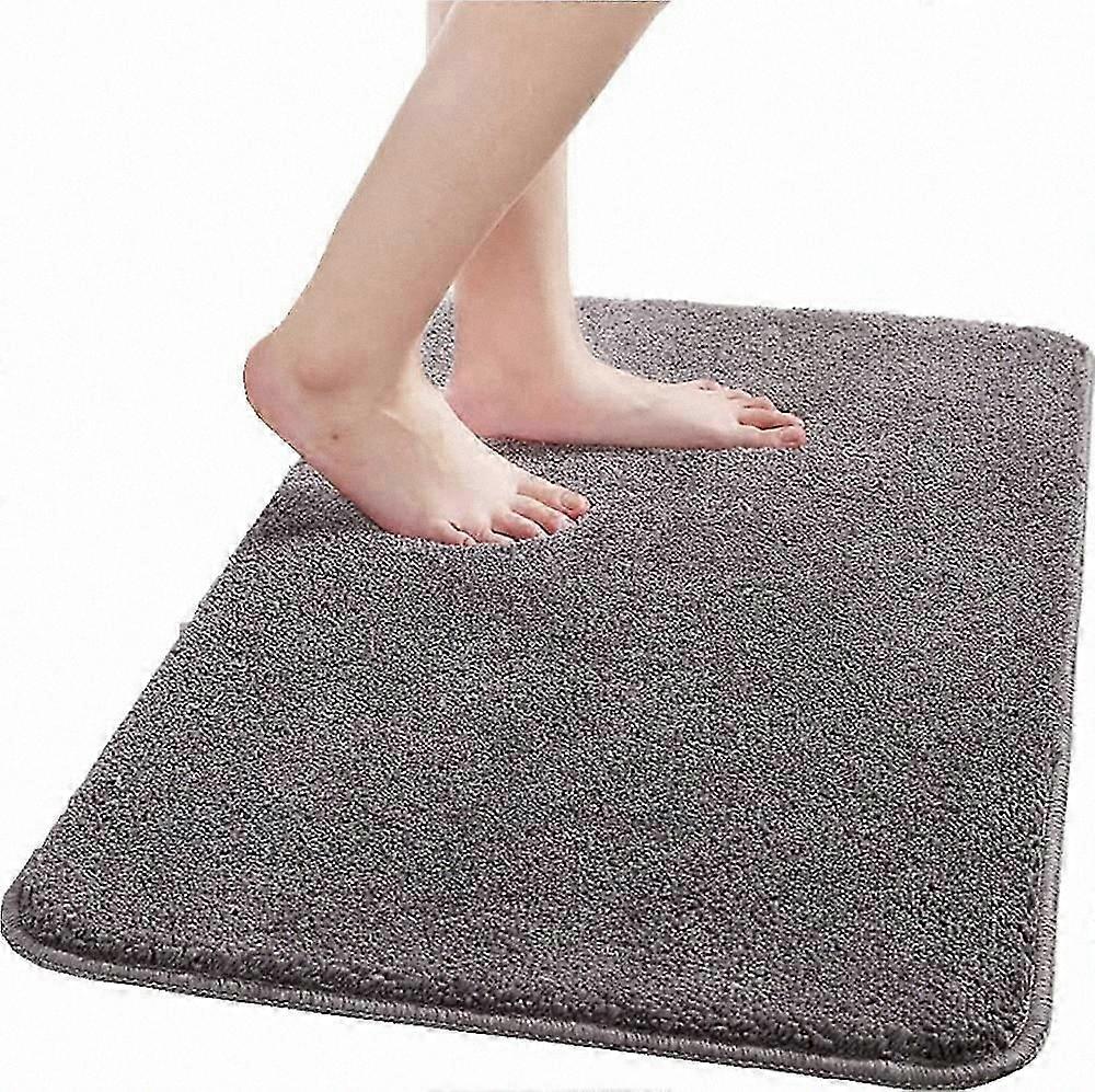 Plush Microfiber Bath Mat with Non-Slip Backing for Enhanced Comfort and Quick Absorption