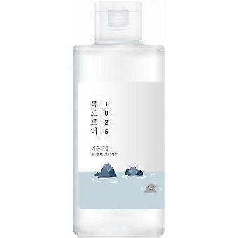 Round Lab 1025 DOKDO TONER 200ml - Tonico viso idratante