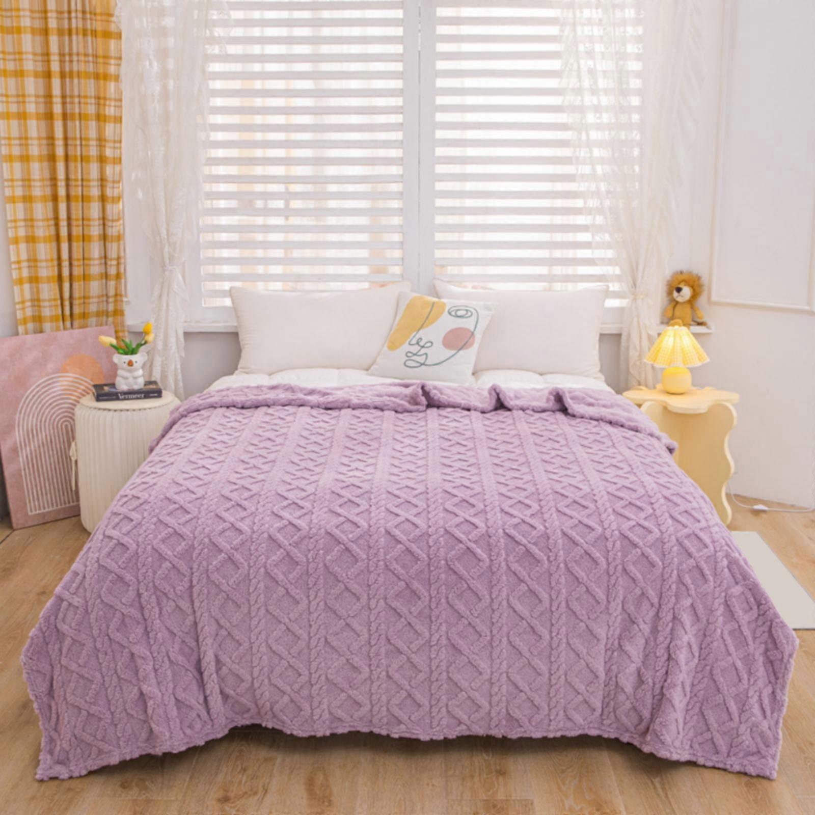 Lightweight Plush Soft Ice Blanket, Breathable Temp-Controlled AC Blanket for Summer, Compatible with Poaug