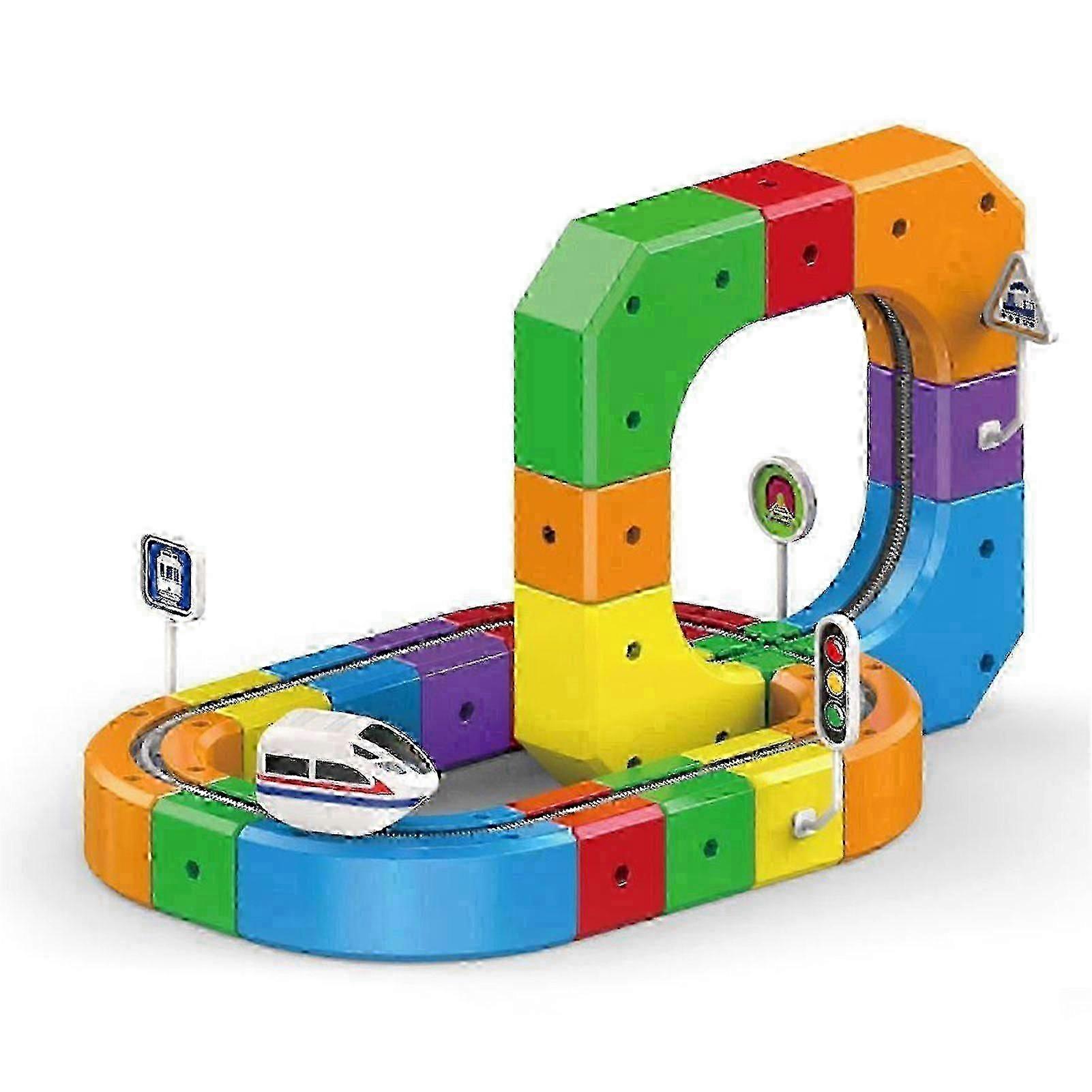 קוביית מסלול קסם של Hot Toys וסט רכבת חשמלי חדש של Klick Rail, מסלול מרוצים גמיש 123 חלקים, צעצוע למידה תלת-ממדי STEM לילדים המאתגר כוח משיכה