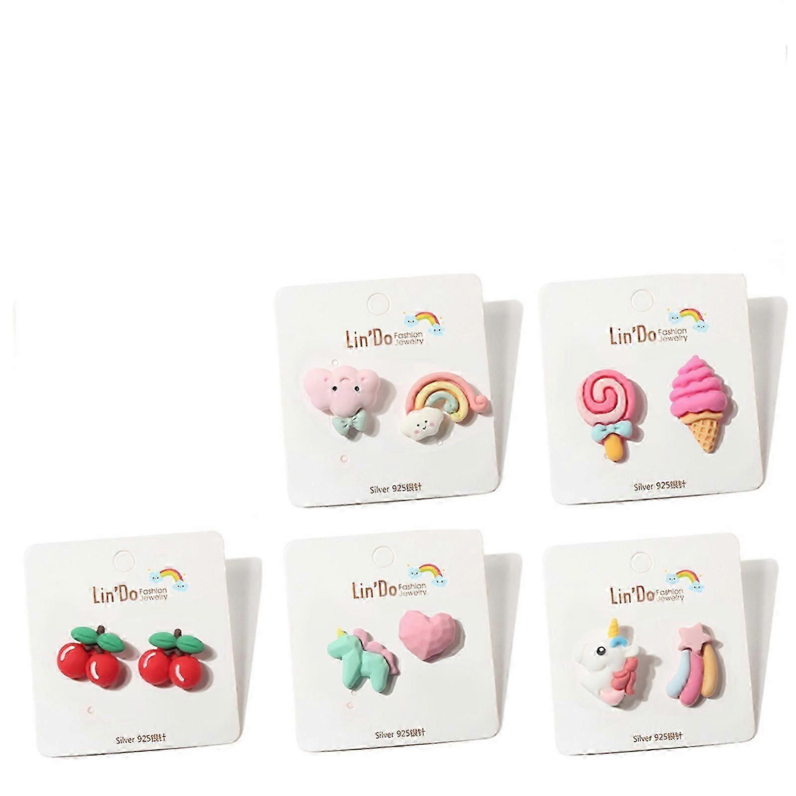 女の子の耳のための4ペアの低アレルギーイヤリングかわいいイヤリング、かわいいイヤリングガールジュエリーかわいいイヤリング