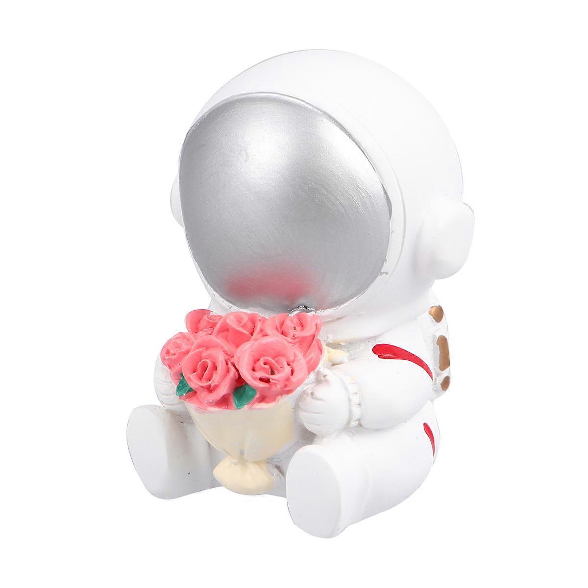 Cake Astronaut Ornament Resin Craft for Birthday Party Decoration