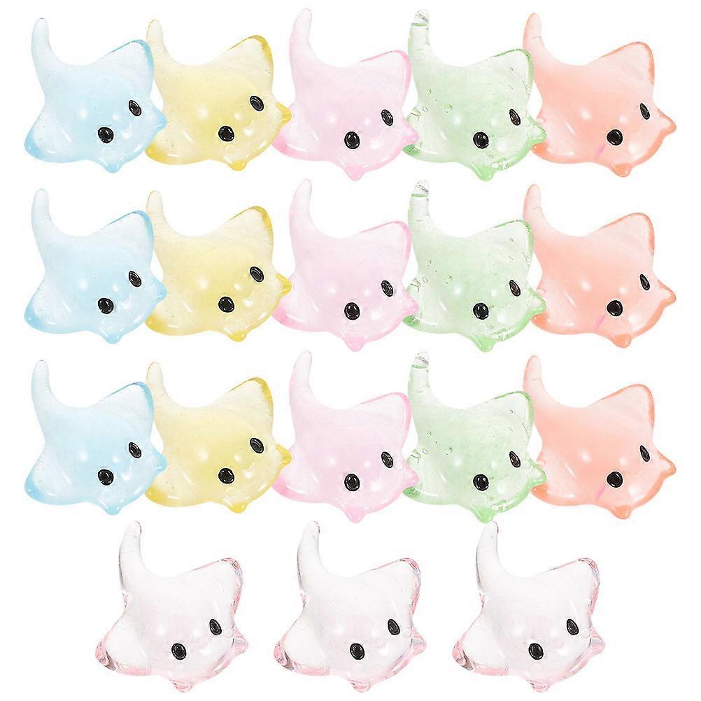 Assorted Color Mini Resin Fish Decorations for Aquarium and Craft Enthusiasts 80Pcs