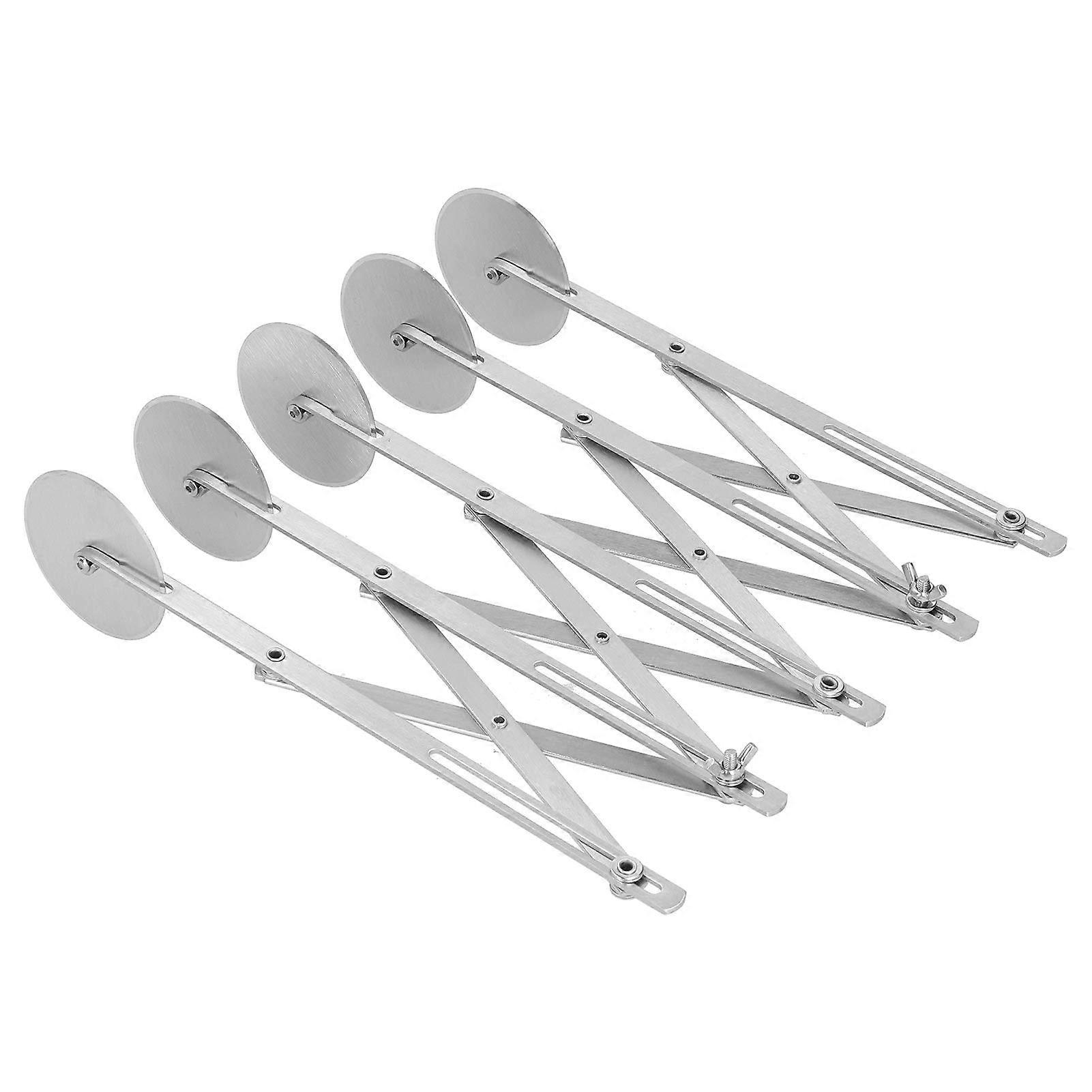 Stainless steel dough pastry cutter for baking