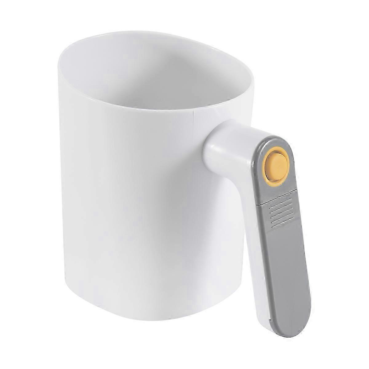 Electric baking sieve with cup-shaped flour screen