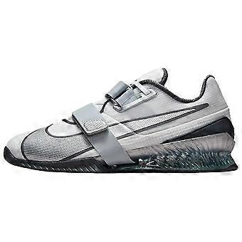 Nike Romaleos 4 Sklisikre, slitesterke, lave treningssko for menn, hvite FZ8663-100