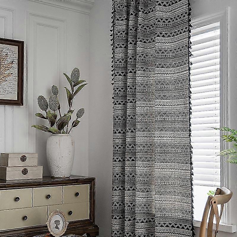 黒と白の波幾何学的な糸染めの黒いタッセルセミシェーディング