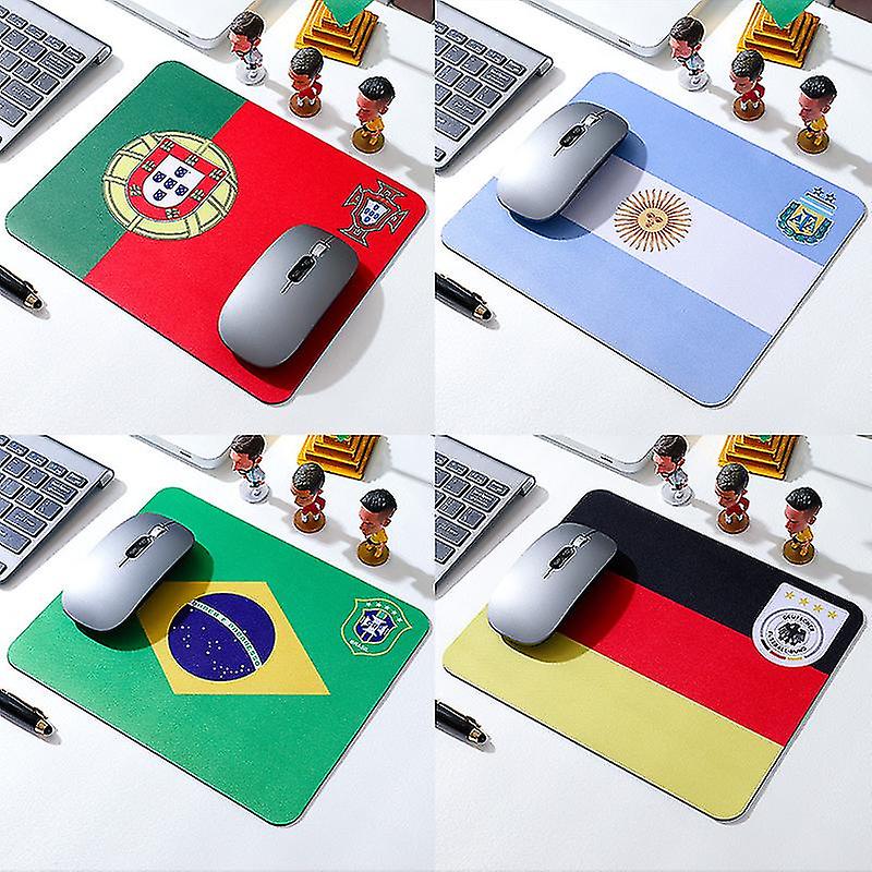 4 Small Gifts Around The World Cup Football Fans Mouse Pad Popular National Team Souvenir Activity Prizes