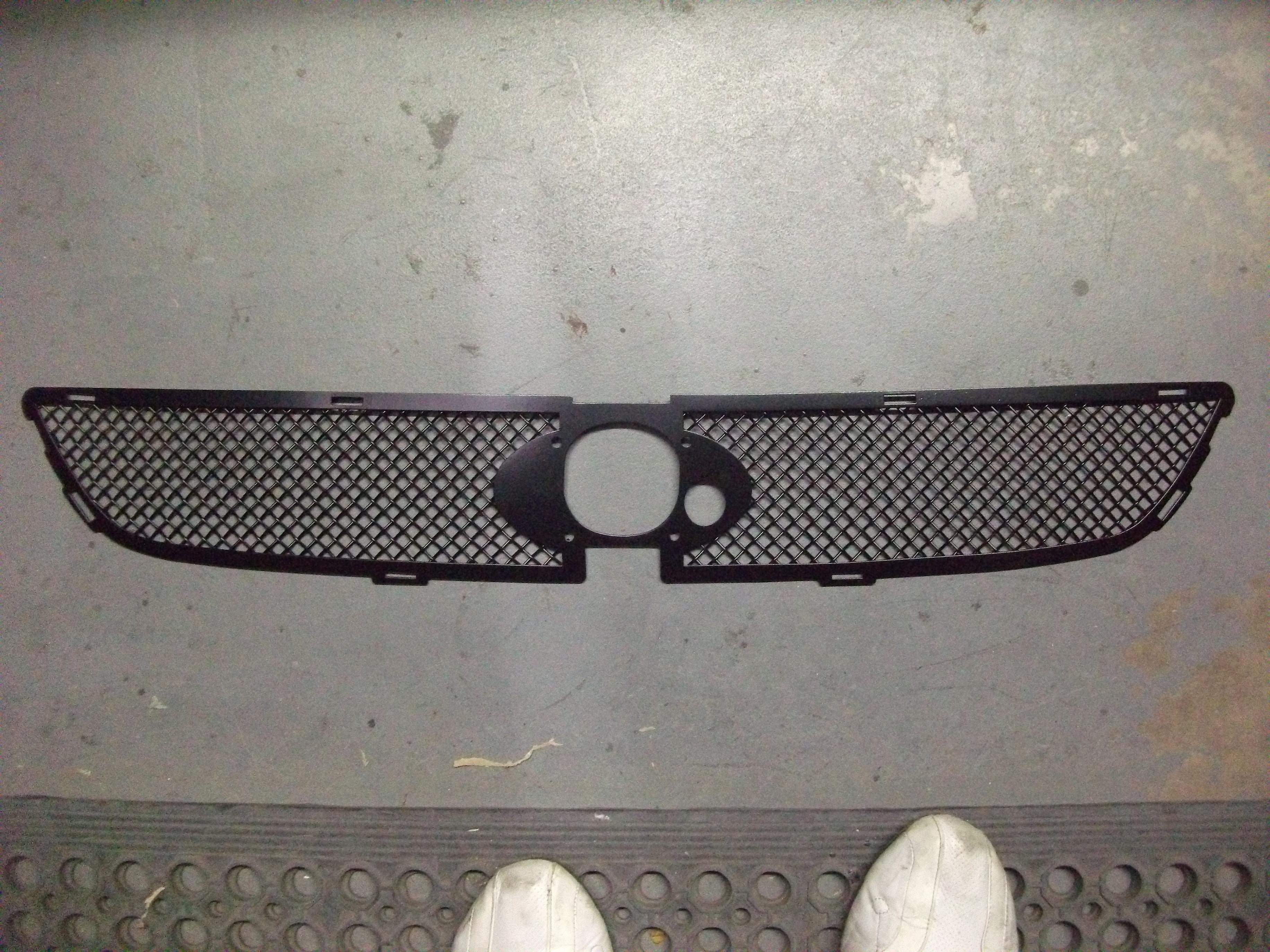 Ford Focus Mk2 RS - Upper Grille (with Locking Mechanism) (2008 to 2011)