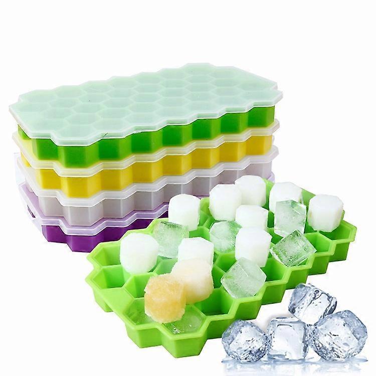 Set of 4 silicone ice cube trays with lid, space saving, stackable