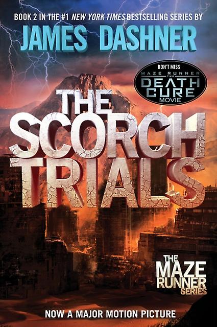 The Scorch Trials Maze Runner Book Two מאת ג'יימס דשנר ספר בכריכה רכה
