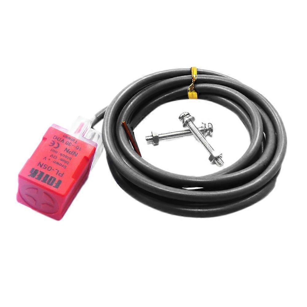 -05N/P DC 10-30V NPN NO 5mm Square Inductive Sensor Switch 3 Wire P with Screws