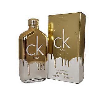 Calvin Klein CK One Gold Eau de Toilette Spray 200ml