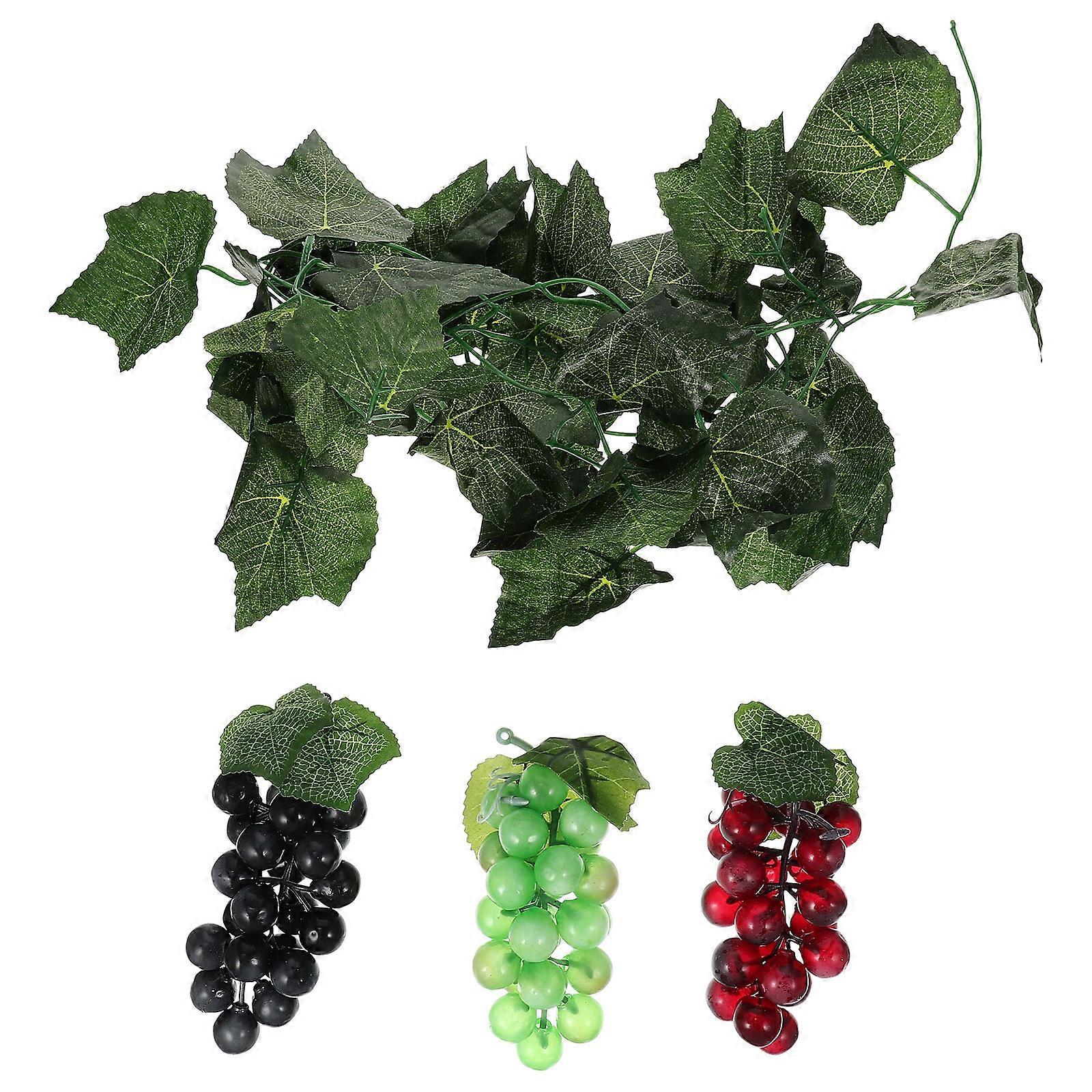 Artificial Grapes Set Decorative Grapes Hanging Ornaments Office Use Green Color PE Material Photography Props 2Vines