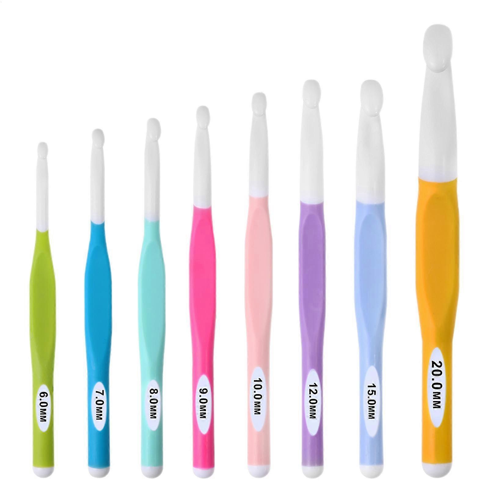Ergonomic Crochet Hook Set with Rubber Grip, Color Coded Sizes for Chunky Yarn and More