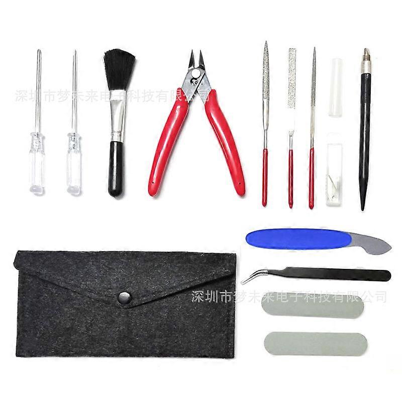 13-piece model kit set, small figurine model assembly kit