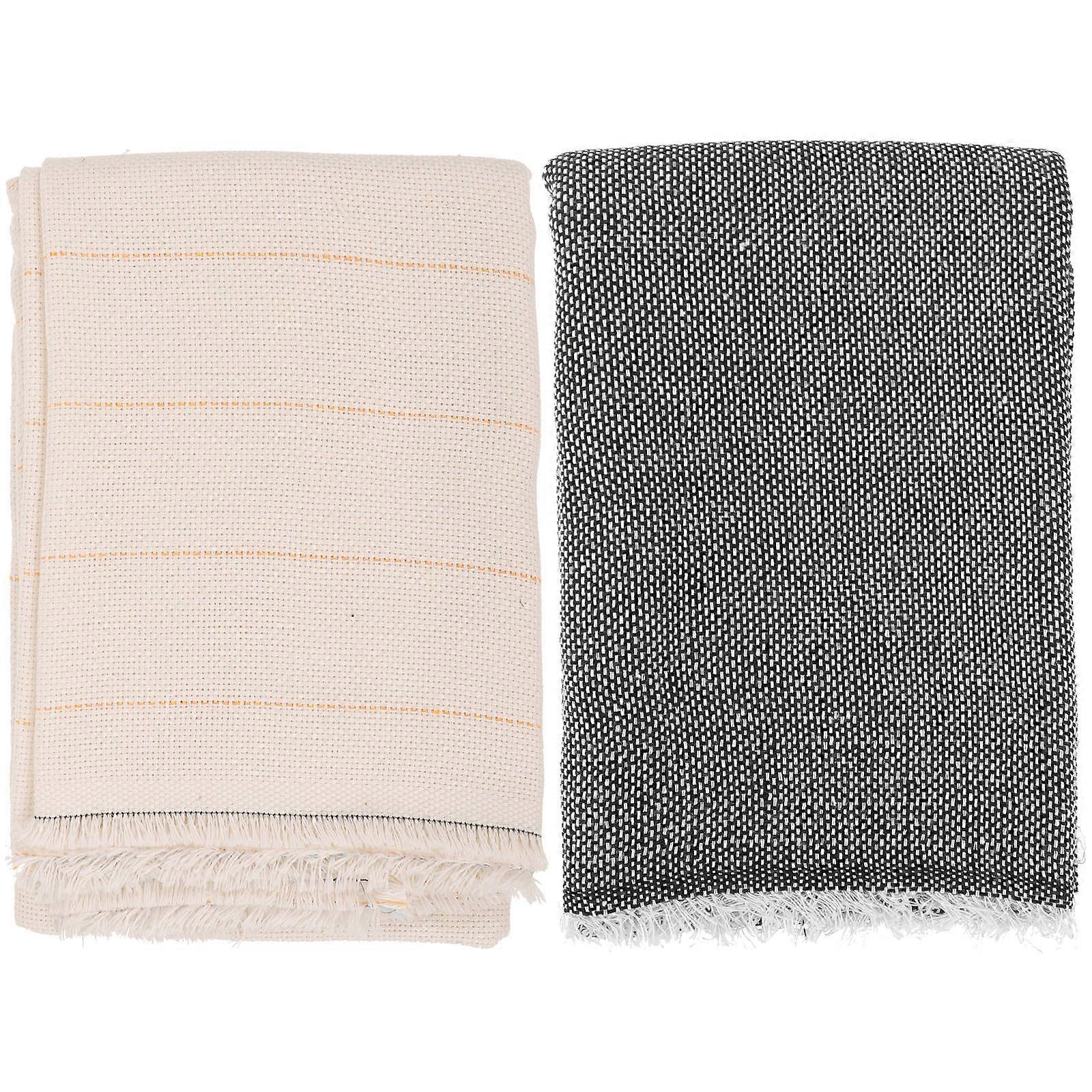 Carpet Non-Slip Fabric Floor Mat Non-Slip Cloth Carpet Supply Assorted Color Square Shape Home Use 2Pcs