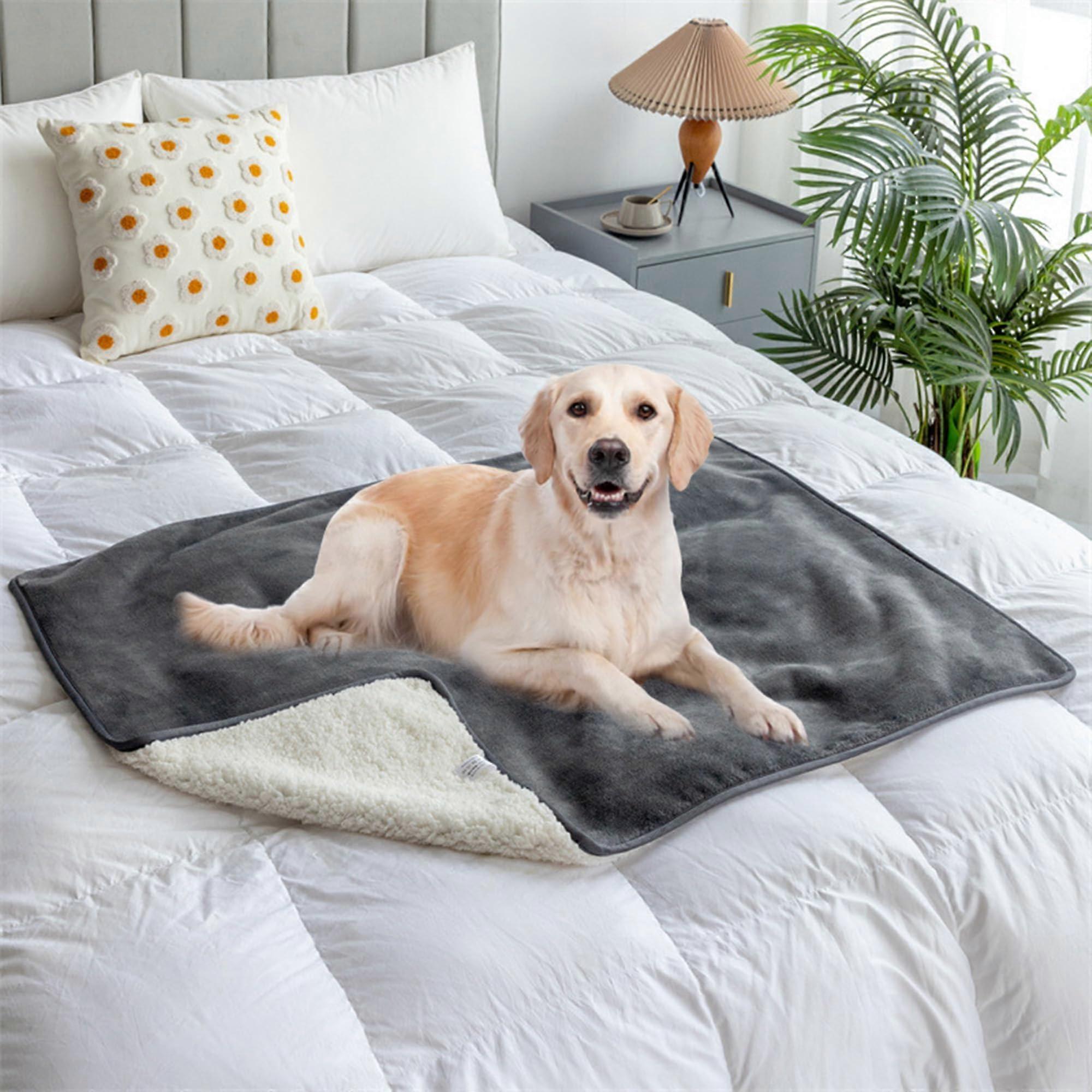 Calming Pet Blanket, Waterproof Dog Blankets, Fleece Blanket (Grey, 150 x 127 cm)