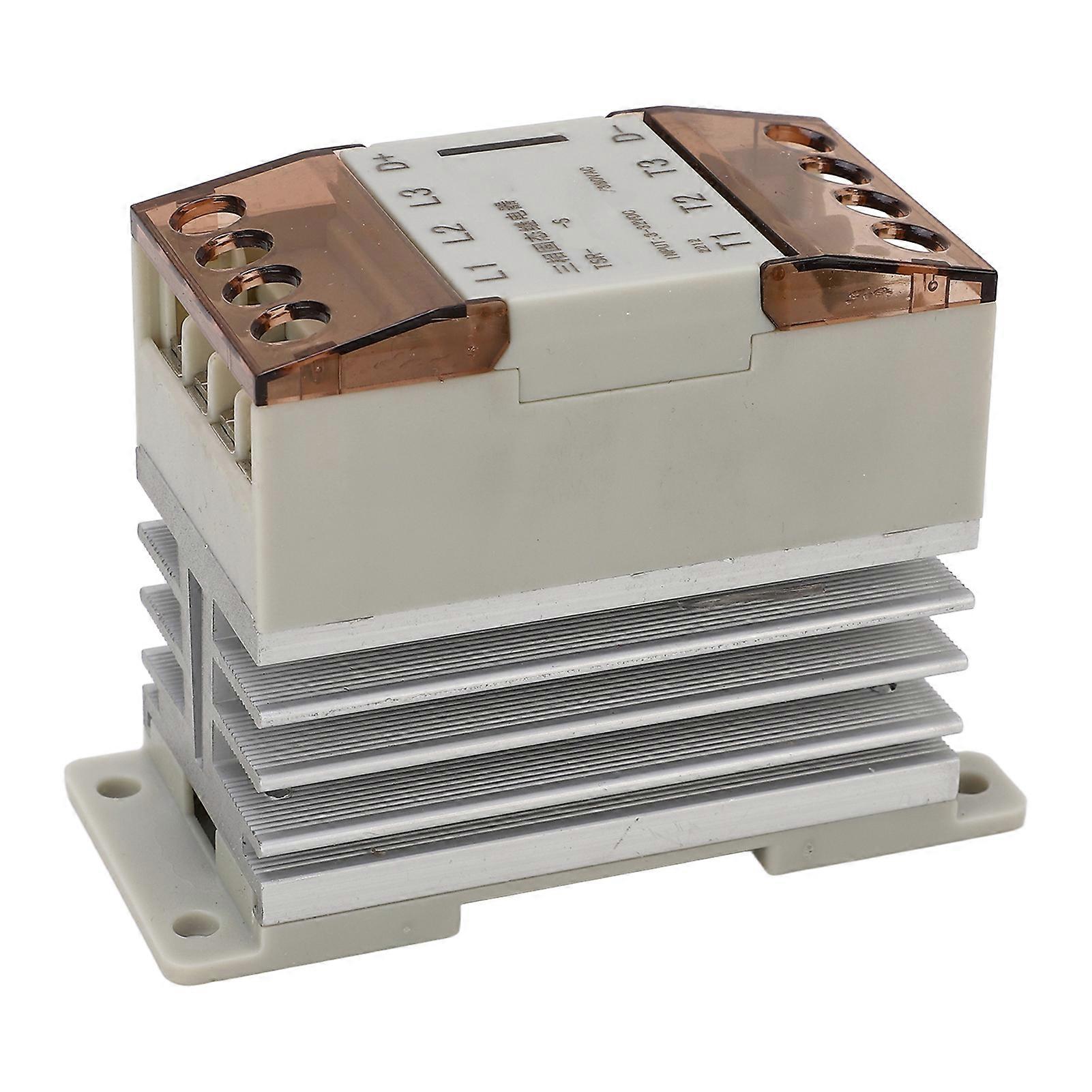 3 Phase Solid State Relay with Radiator 3‑32VDC Control Voltage 24‑380VAC Load Voltage White Shell 15A TSR 15DA S 