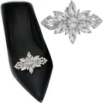 Diamond and rhinestone shoe clips, detachable snowflake shoe buckles, wedding shoe decorations, suitable for high heels, low-cut shoes, and sanda