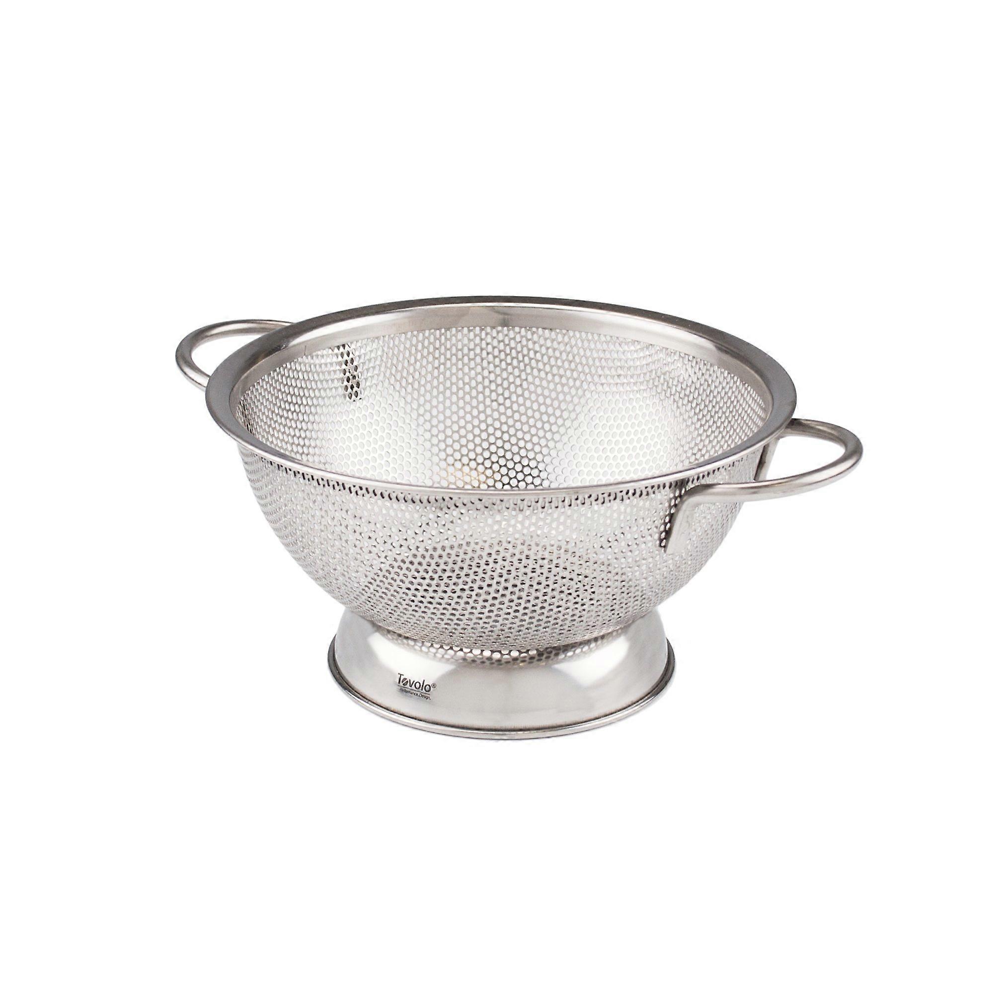 1.5 Quart rust-resistant stainless steel colander with looped handles