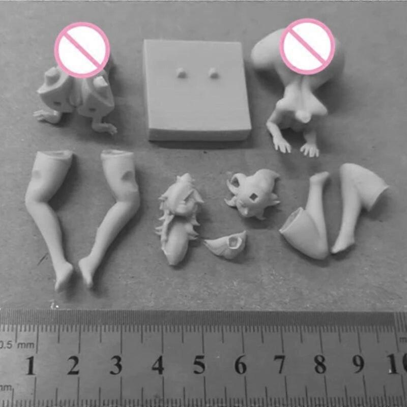 Playing Girls Resin Figures 1/24 Model Kit Unpainted and Unassembled Toys