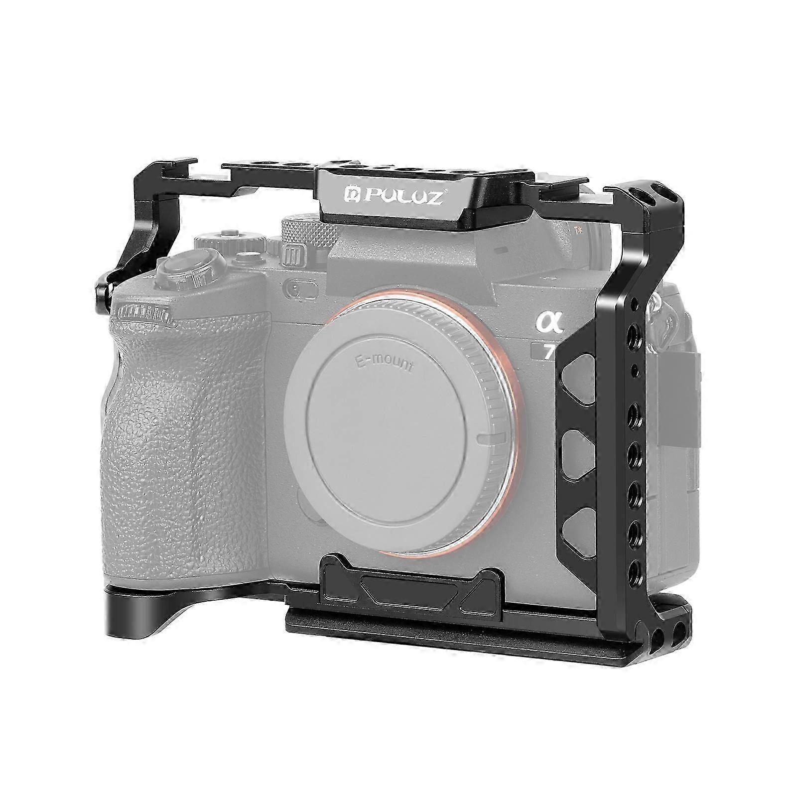 PULUZ Metal Camera Cage Stabilizer Rig for Sony A7 IV / ILCE-7M4 / A7M4 / A7M3 / A7R3 / A7R III(Black)