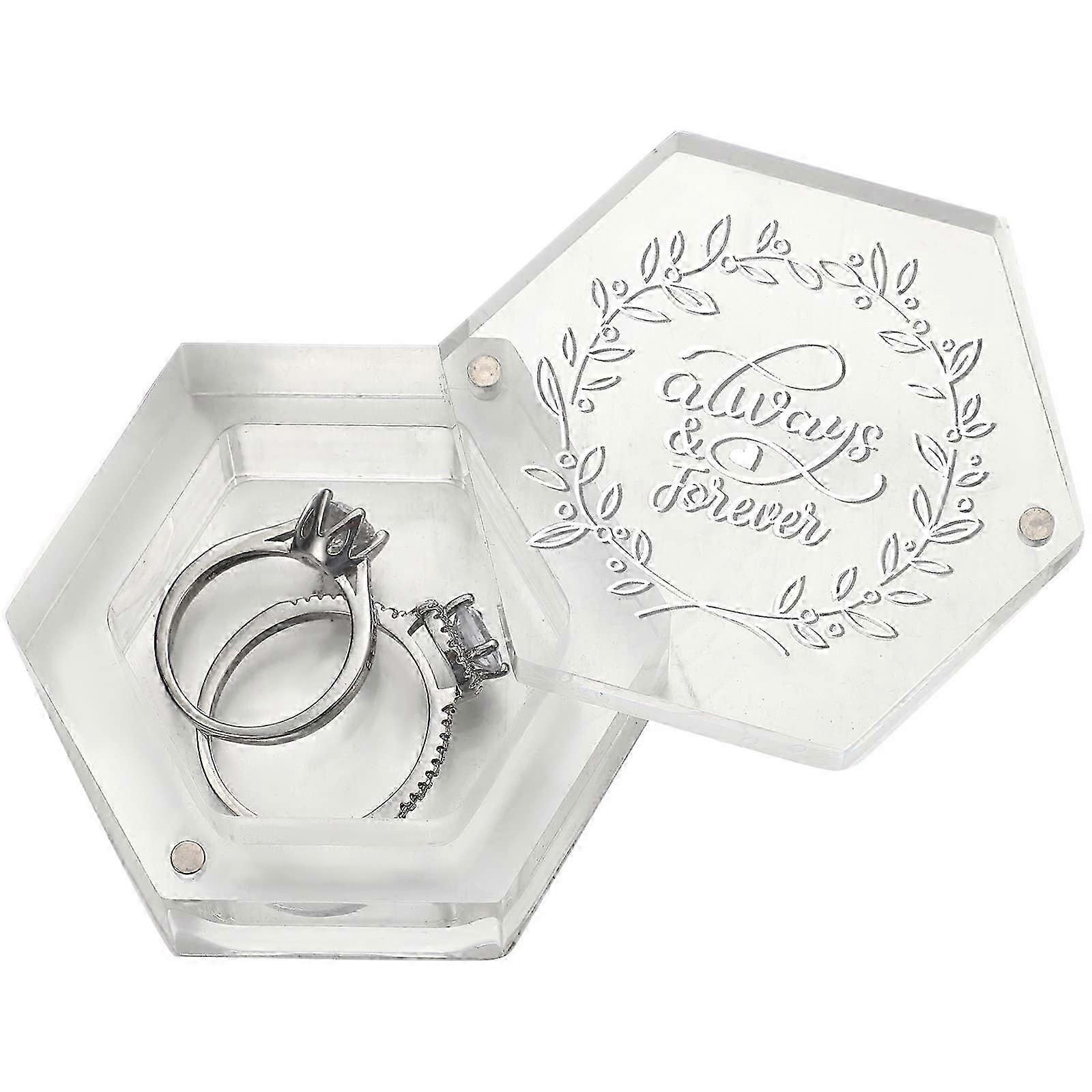 Transparent hexagonal ring box 25-26