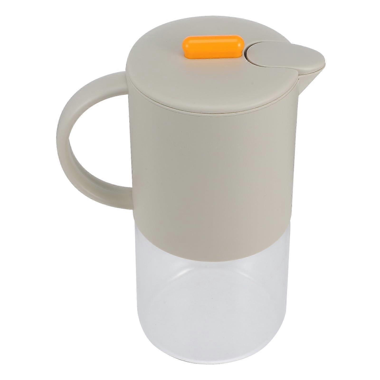 Large Capacity Clear Water Pitcher with Lid for Hot and Cold Drinks, Ergonomic Handle
